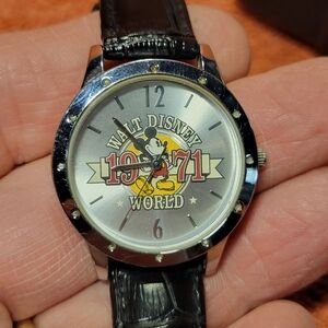 Walt Disney World 1971 Mickey Mouse Commemorative Watch